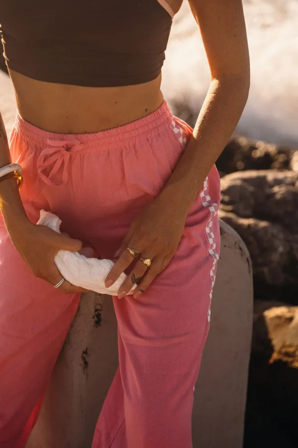 pink checkered pant